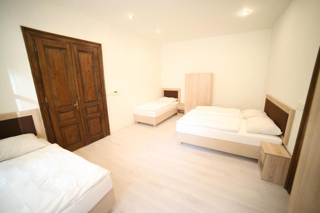 פראג Hotel Leon מראה חיצוני תמונה